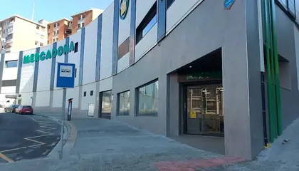 Mercadona Calle Xalbador, s/n, Bilbao