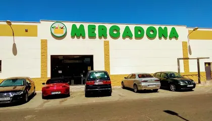 Mercadona P.i. Eljuncal 2, Ctra. de la Rinconada, Brenes