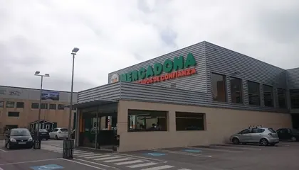 Mercadona Polígono las Navas, 1, Cabezón de la Sal