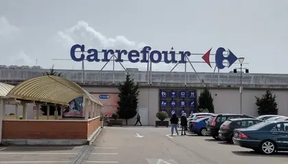 Carrefour Calle José María Alcaraz y Alenda, s/n, Badajoz