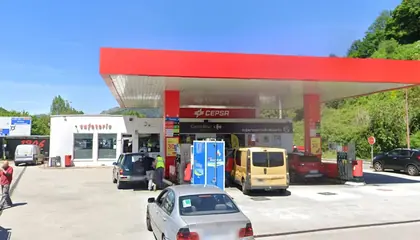Carrefour Express Calle de Higinio Carrocera, s/n, Junto a la Estación Cepsa, Barros-Langreo