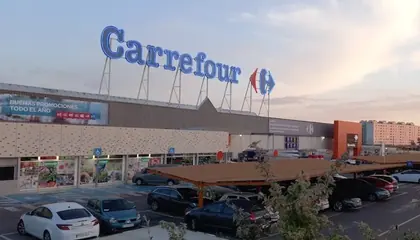 Carrefour Avenida de las Arenas, 51, Cáceres