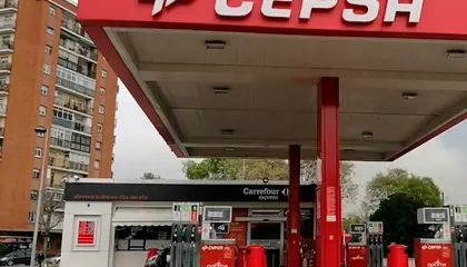 Carrefour Express Ronda Cerdanyola, s/n, Junto a la Estación Cepsa, Cerdanyola