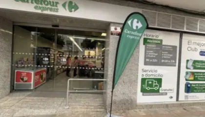 Carrefour Express Calle Víctor Pradera, 53, Chipiona