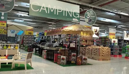 Carrefour Carretera Madrid, km. 400, Córdoba