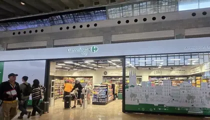 Carrefour Express Aeropuerto Josep Tarradellas - El Prat Terminal 2, El Prat de Llobregat