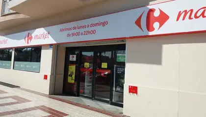 Carrefour Market Avenida Juan Carlos I, esquina Cristóbal Ruíz, Estepona