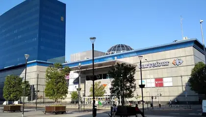 Carrefour Plaza de Grecia, s/n, Centro Comercial Plaza de la Estación, Fuenlabrada