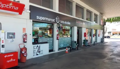 Carrefour Express Santa Cruz de Calafell 128 C-245, P.K. 5, Gavà