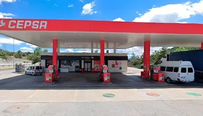 Carrefour Express Carretera Eje Transversal C-25 P.K. 174,6. Dirección Lleida-Girona, Gurb