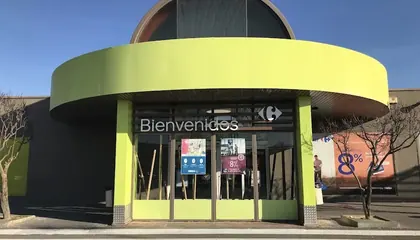 Carrefour Avenida Doctor Artero, 31, Huesca