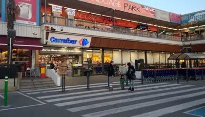 Carrefour Carretera C-17, km. 27, L´Ametlla del Vallés