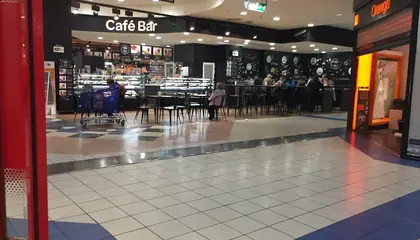 Carrefour Avenida Guadalajara, 2, Centro Comercial Las Rosas, Madrid