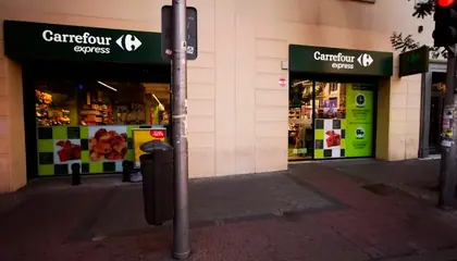 Carrefour Express Calle Arcipreste de Hita, 4-6, Madrid