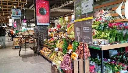 Carrefour Market Calle Orense, 48, Madrid