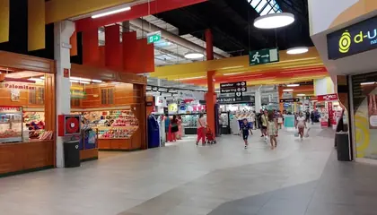Carrefour Prolongación Avenida de Andalucía, s/n, Málaga