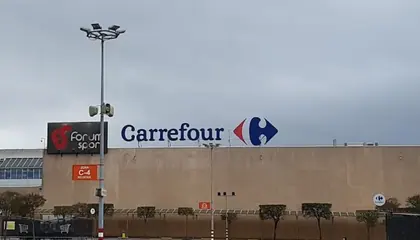 Carrefour Carretera N 635, km 2,7, Maliaño