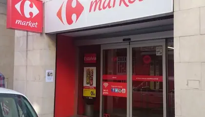 Carrefour Market Calle Barcelona, 12, Manresa