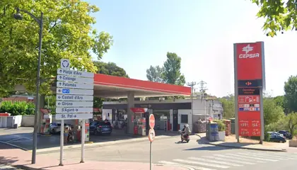 Carrefour Express Crta. C-55 P.k. 24,89 (dirección Castellgalí), Junto a la Estación Cepsa, Manresa