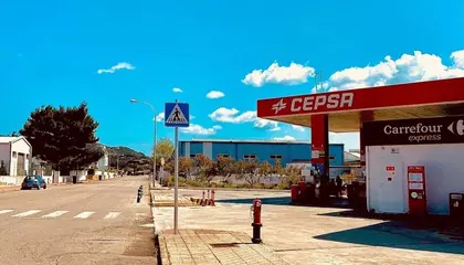 Carrefour Express Polígono ígono industrial de Ferreries. Calle-b, Esquina-a, Junto a la estación de servicio, Menorca