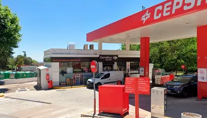 Carrefour Express Confluencia de la Calle de la Estación con la Ctra. M-610 - M-610, km 19.8, Miraflores de la Sierra