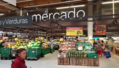 Carrefour Carretera N-V, km. 19, El Soto, Móstoles