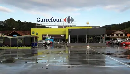 Carrefour Carretera Madrid-Irún, km. 469, Oiartzun