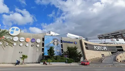 Carrefour Avenida Gabriel Roca, 54, Palma de Mallorca