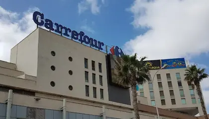 Carrefour Autopista del Sur, km. 5,9. Urbanización Añaza, Centro Comercial Santa Cruz, Santa Cruz de Tenerife