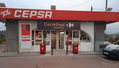 Carrefour Express Carretera Pm-810 P.k.3,3, Junto a la Estación Cepsa, Santa Eulalia - Ibiza