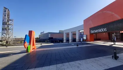 Carrefour Antigua Carretera Nacional V, km 104, Centro Comercial Los Alfares, Talavera de la Reina