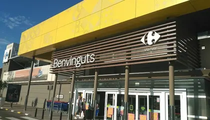 Carrefour Avenida Matilde Salvador, s/n, Vila-real