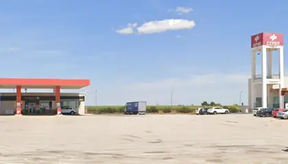 Carrefour Express A-43, Pk. 117, Junto a la Estación Cepsa, Villarrobledo