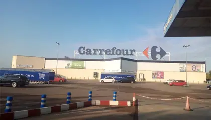 Carrefour Avenida Reyes Católicos, Manzana 26, Sector 3, Villarrobledo