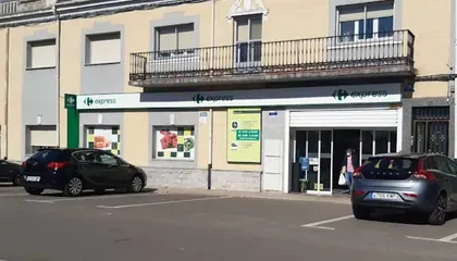 Carrefour Express Calle Pedro Velasco, 49, bajo, Vitigudino