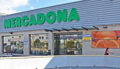 Mercadona Avenida Reina Sofía, s/n, Coín