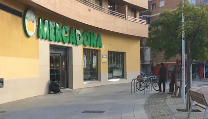 Mercadona Glorieta Amadora, s/n, Córdoba