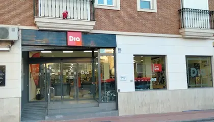 Dia Calle Granada 90, Almería