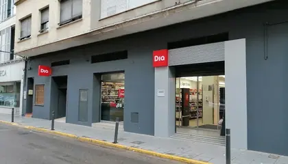 Dia Calle Santa Barbara 38, Benifaió