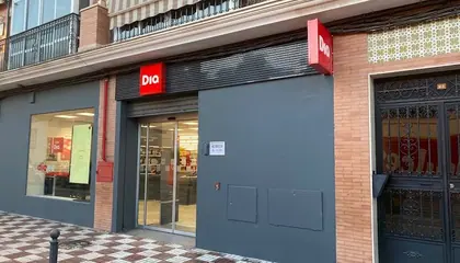 Dia Avenida Constitucion 14, Cabra