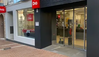 Dia Calle Vicario 8, Coín