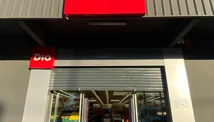 Dia Avenida Genil 18, Écija