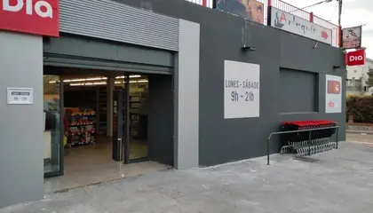 Dia Avenida Constitucion 38, Escalona