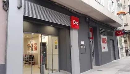 Dia Calle Doce Ligero de Artilleria 8, Logroño