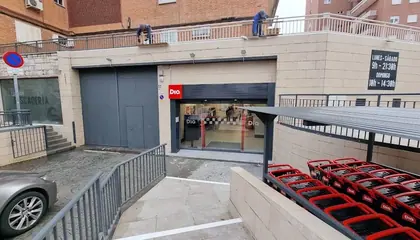Dia Calle Ángel Múgica 2, Madrid