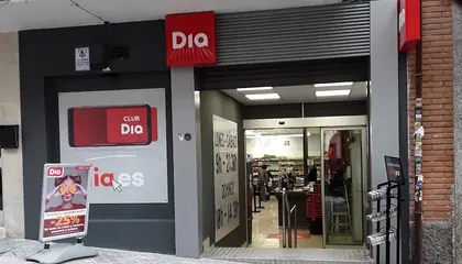 Dia Calle Apostol Santiago 18, Madrid