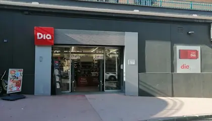 Dia Avenida Málaga Oloroso 30, Málaga