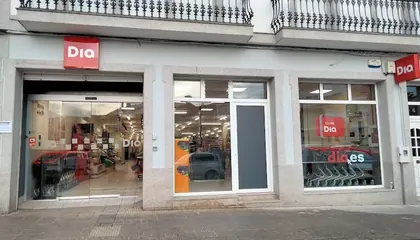 Dia Avenida Da Cerca Nº6 Portal Bajo, Meira
