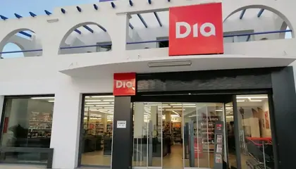 Dia Calle Málaga, Esq. Ctra.carboneras 1, Mojácar