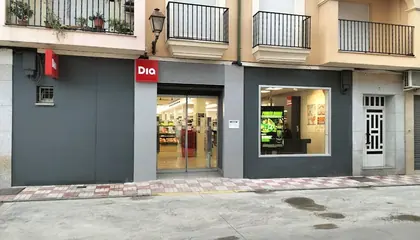 Dia Plaza Cassio y Sanz 6-7, Montehermoso